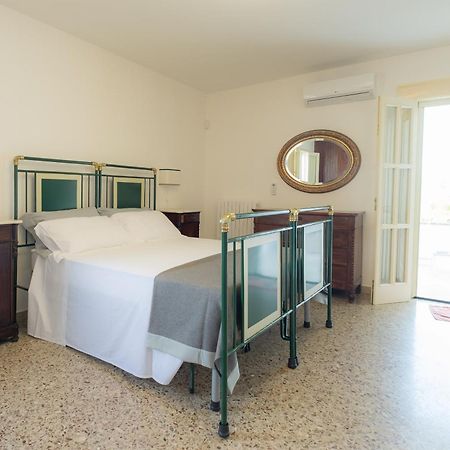 B&B Sestochilometro San Cataldo  Eksteriør bilde