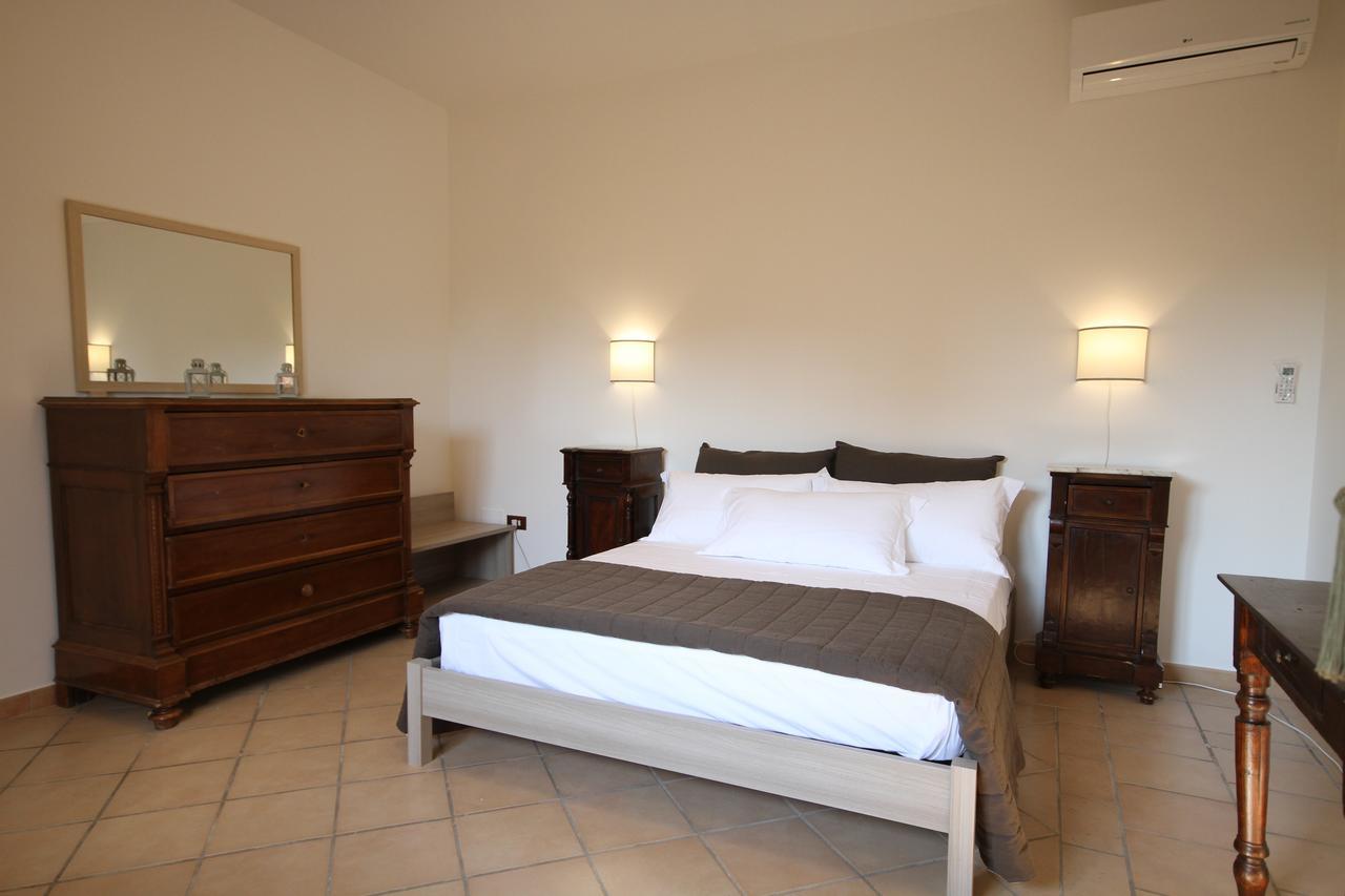 B&B Sestochilometro San Cataldo  Eksteriør bilde